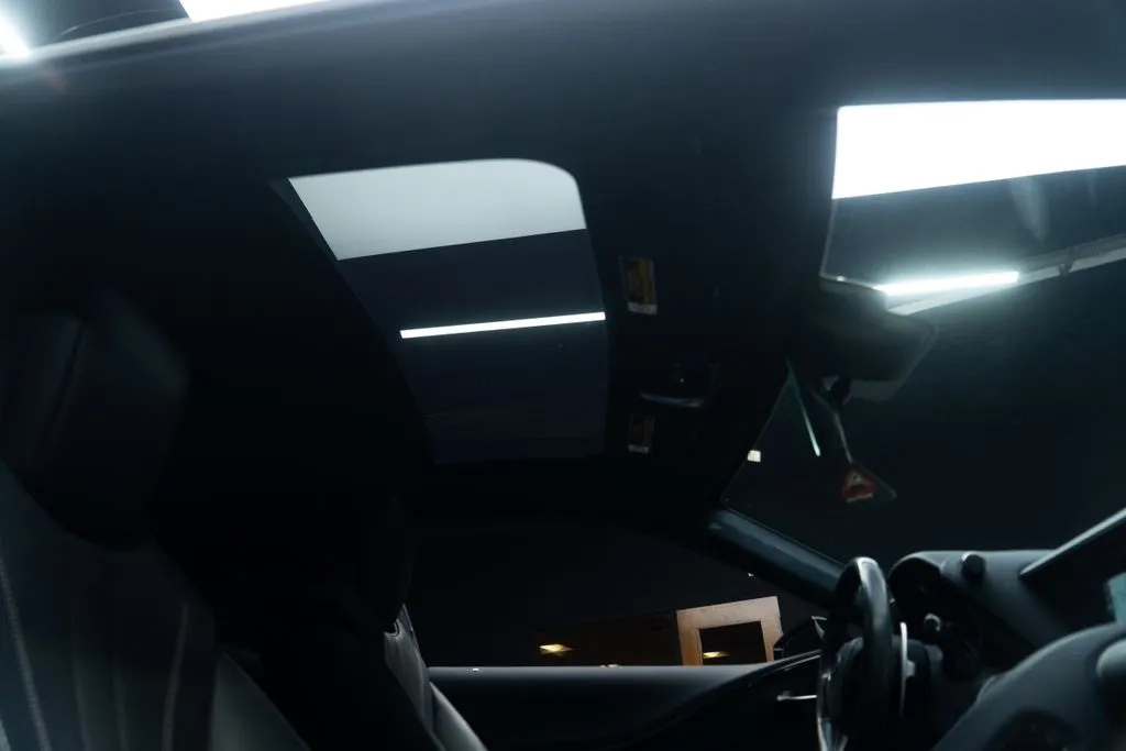 Lexus LC photo 39