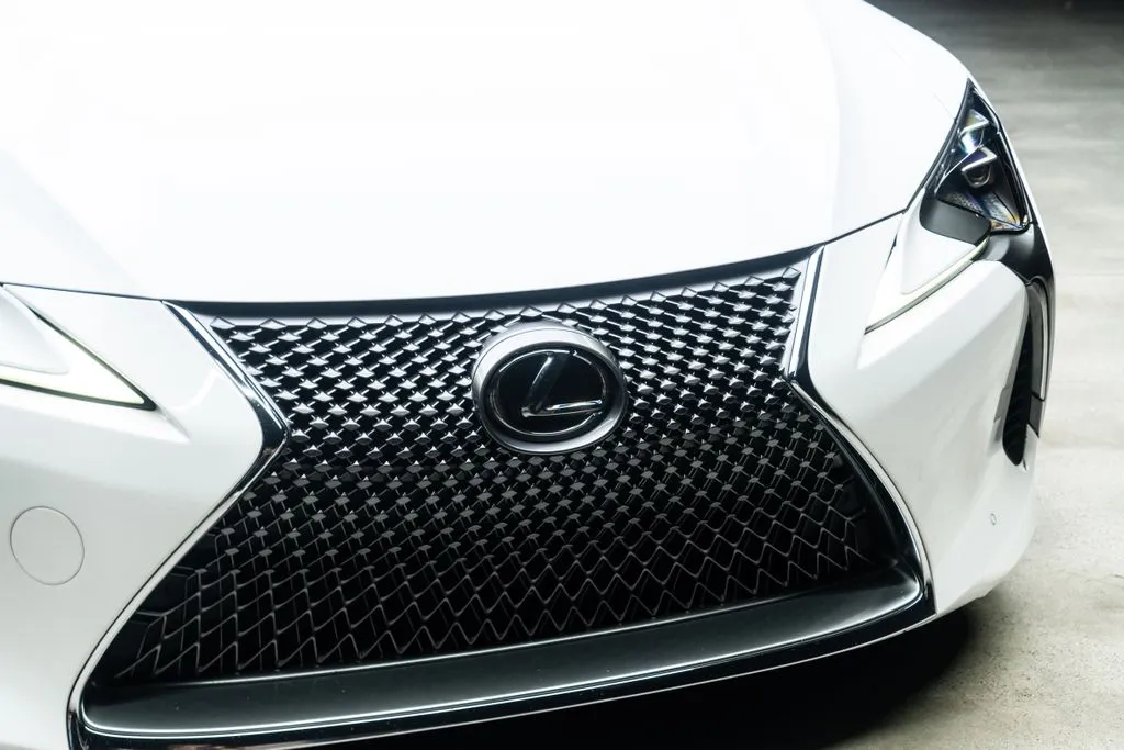 Lexus LC photo 5