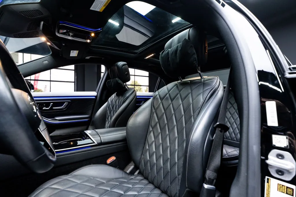 Mercedes-Benz S-Class photo 25