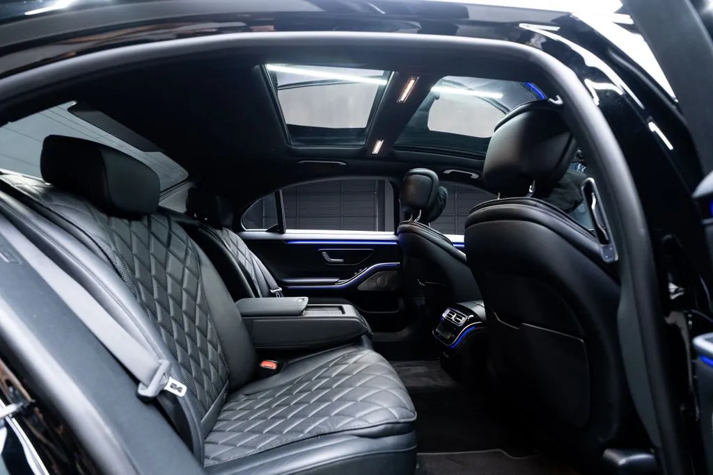 Mercedes-Benz S-Class photo 36