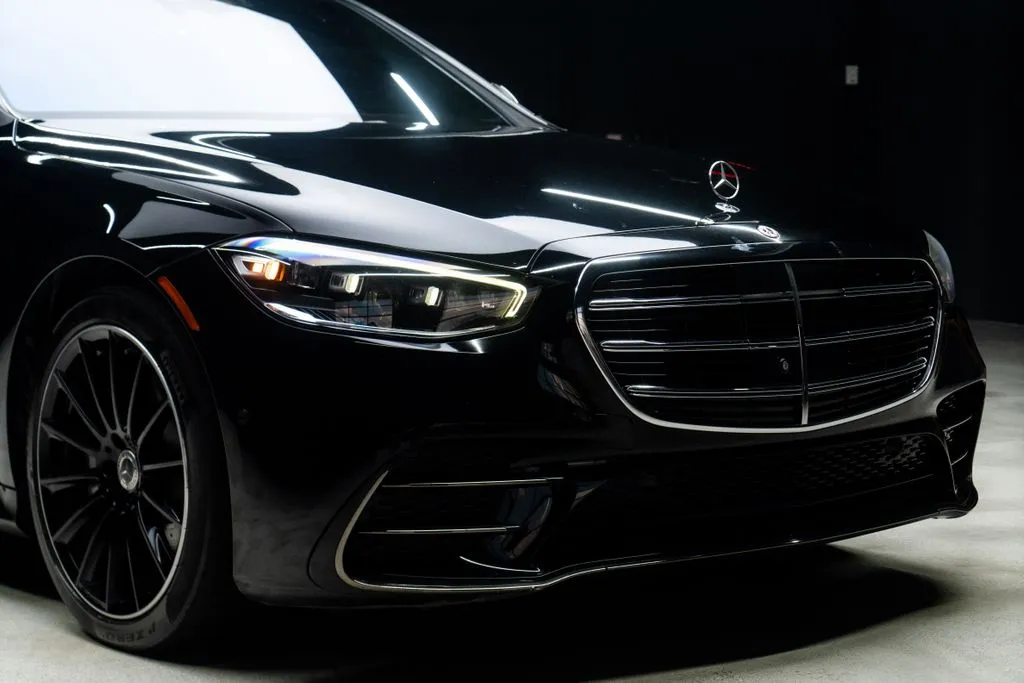 Mercedes-Benz S-Class photo 7