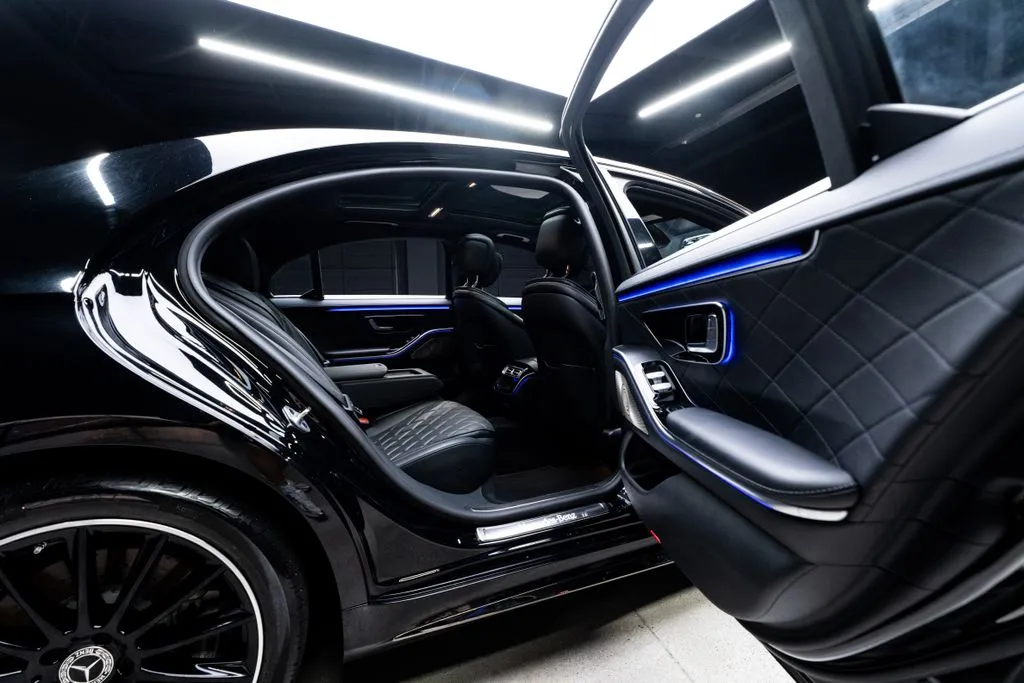 Mercedes-Benz S-Class photo 39