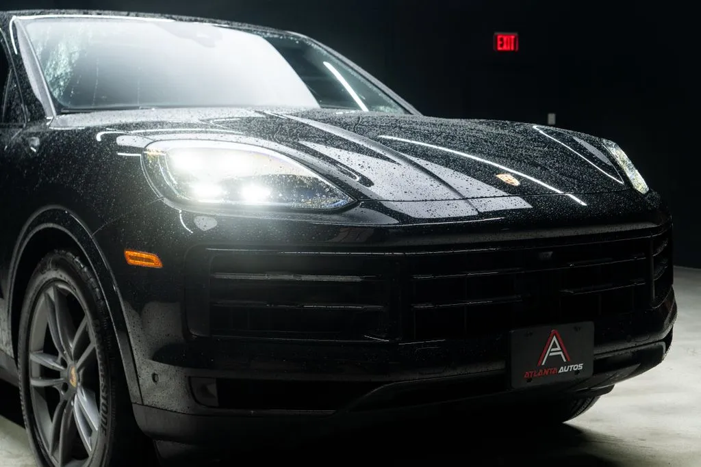 Porsche Cayenne Coupe photo 6