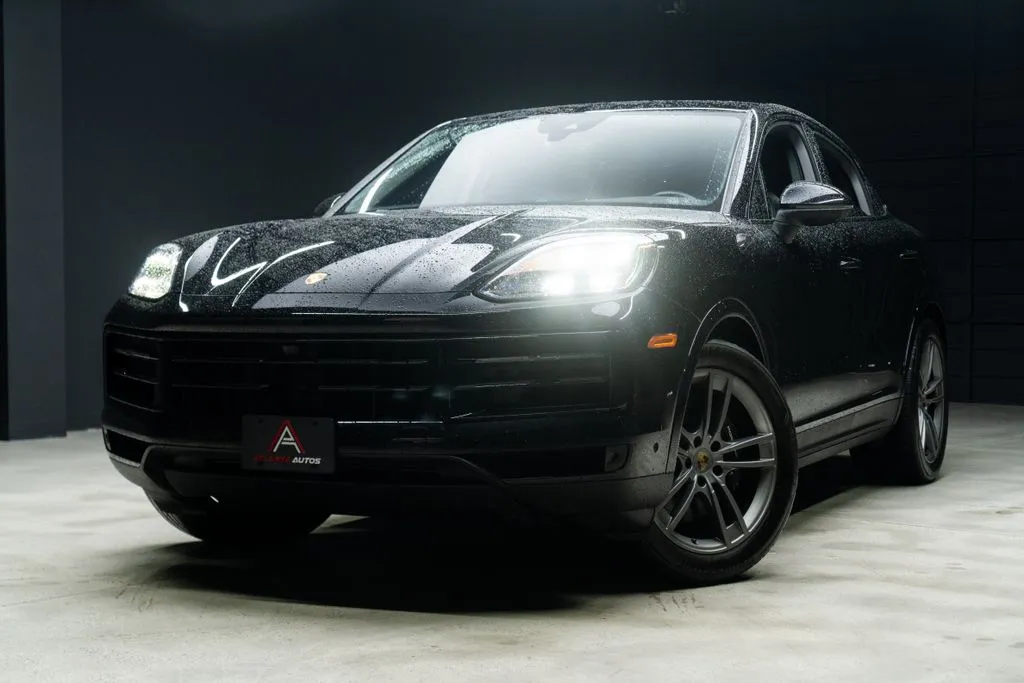 Porsche Cayenne Coupe photo 2