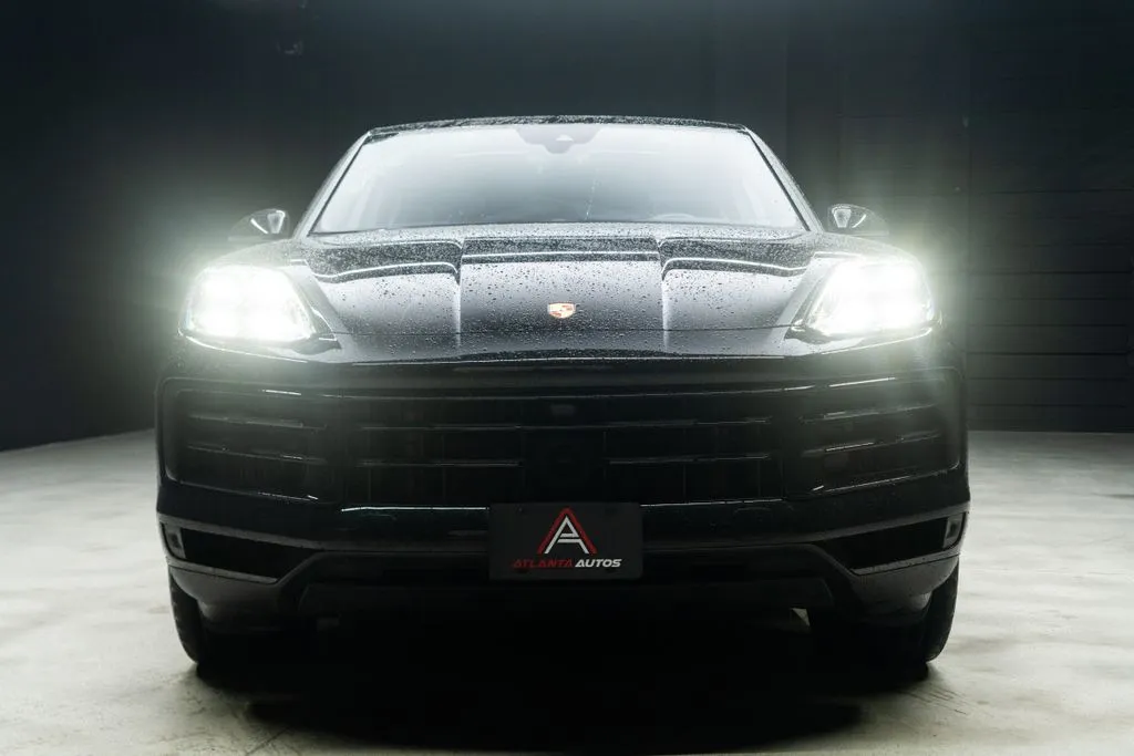 Porsche Cayenne Coupe photo 3