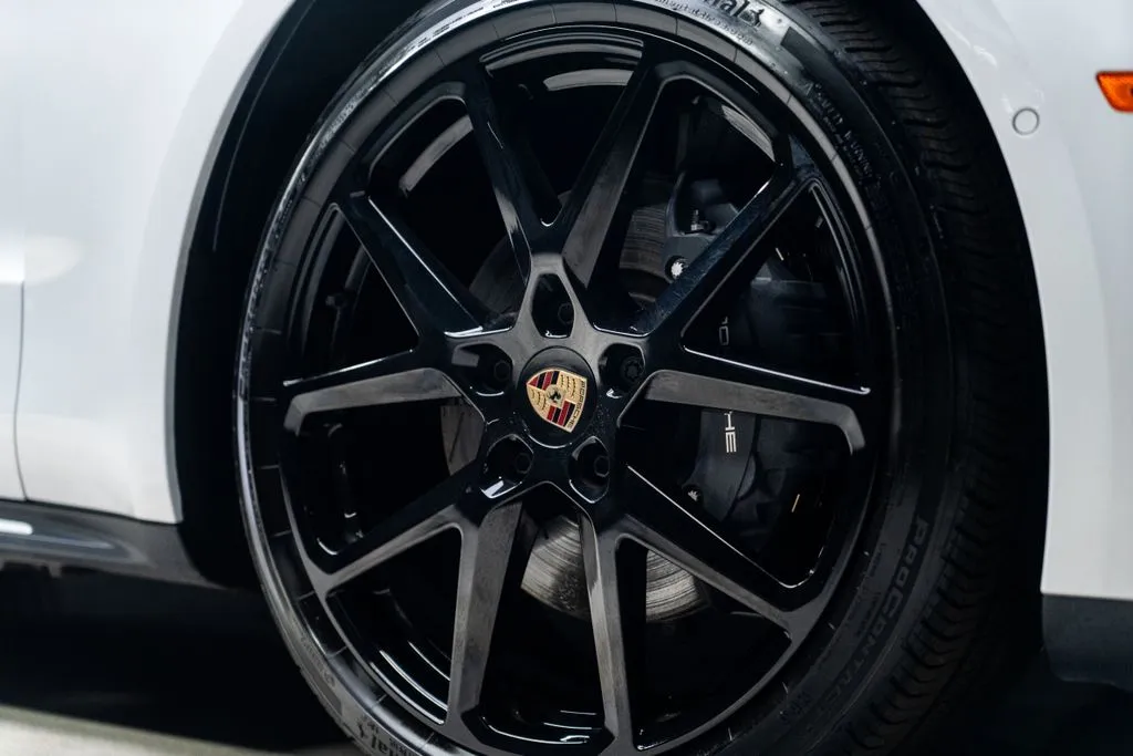 Porsche Panamera photo 12
