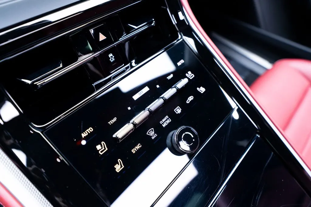 Porsche Panamera photo 38