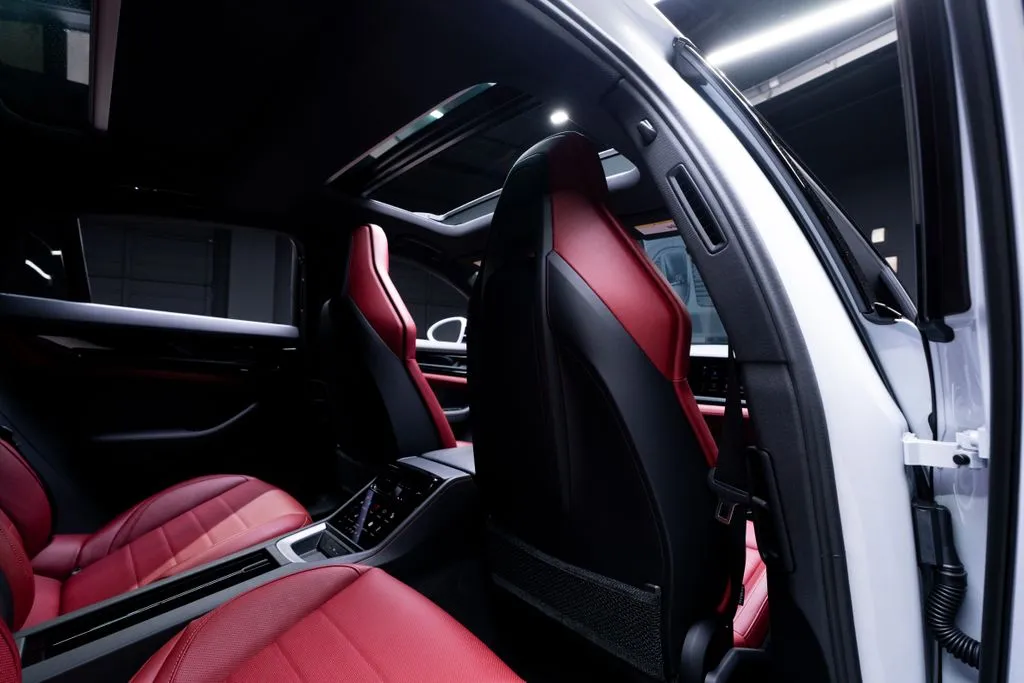Porsche Panamera photo 45