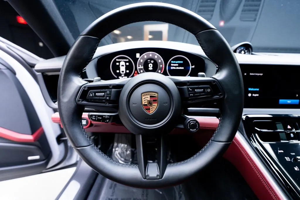 Porsche Panamera photo 30