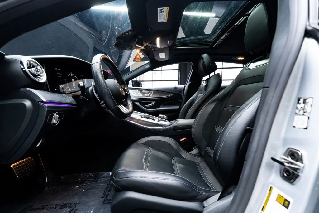 Mercedes-Benz AMG GT 43 photo 25