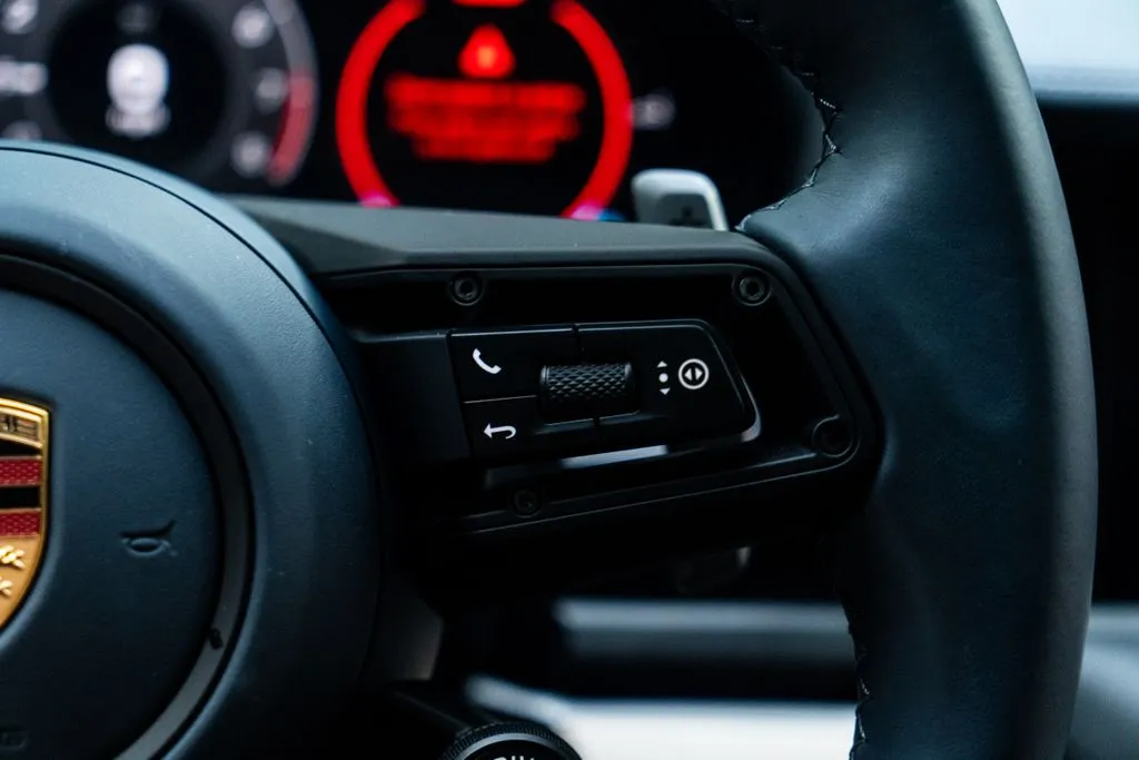 Porsche Panamera photo 31