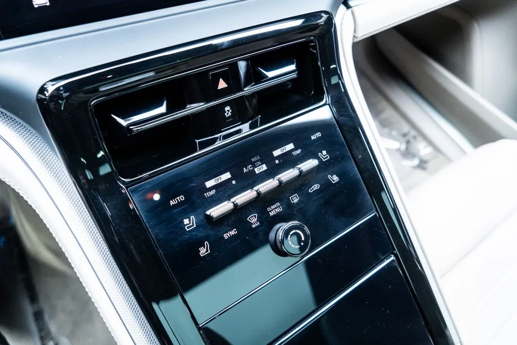 Porsche Panamera photo 37