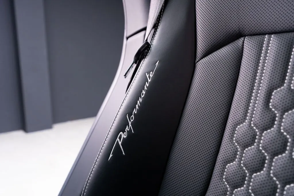 Lamborghini Urus photo 55