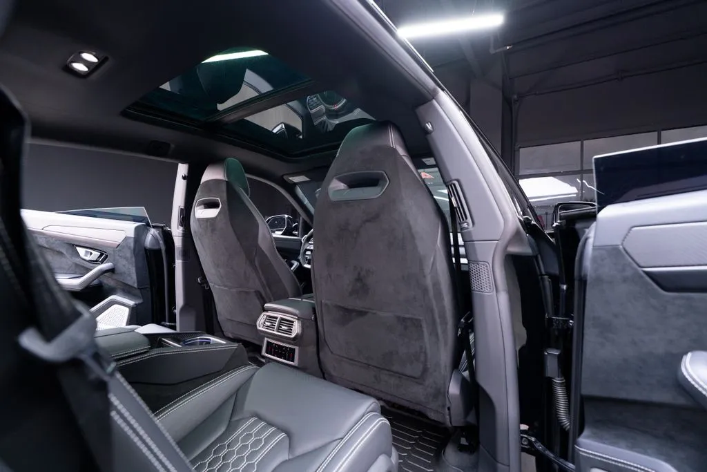 Lamborghini Urus photo 51
