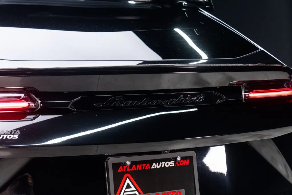Lamborghini Urus photo 19