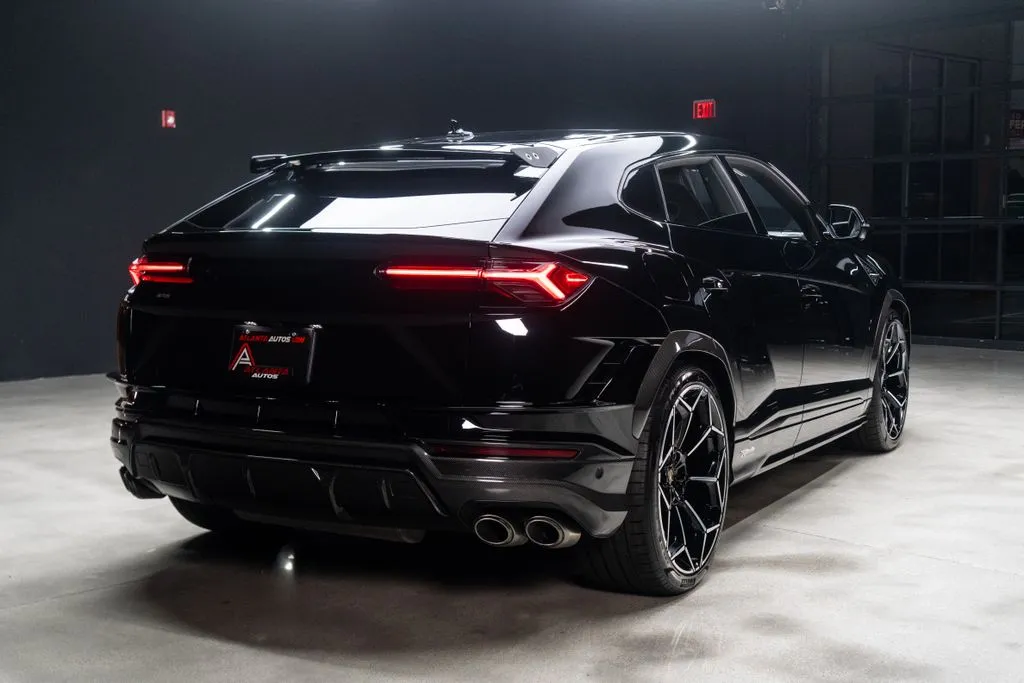 Lamborghini Urus photo 17