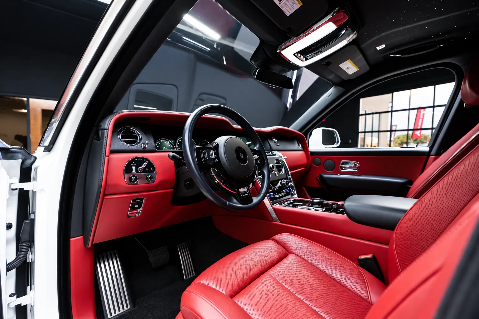 2022 Rolls-Royce Cullinan Base - Photo 32