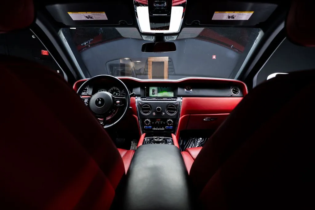 Rolls-Royce Cullinan photo 44