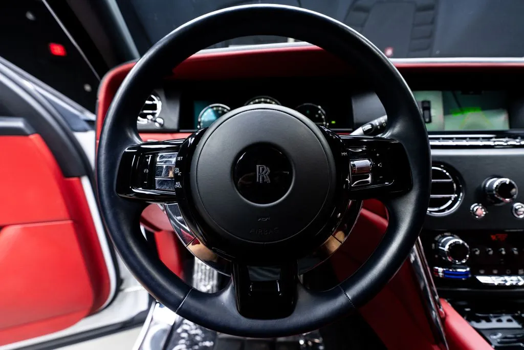 Rolls-Royce Cullinan photo 35
