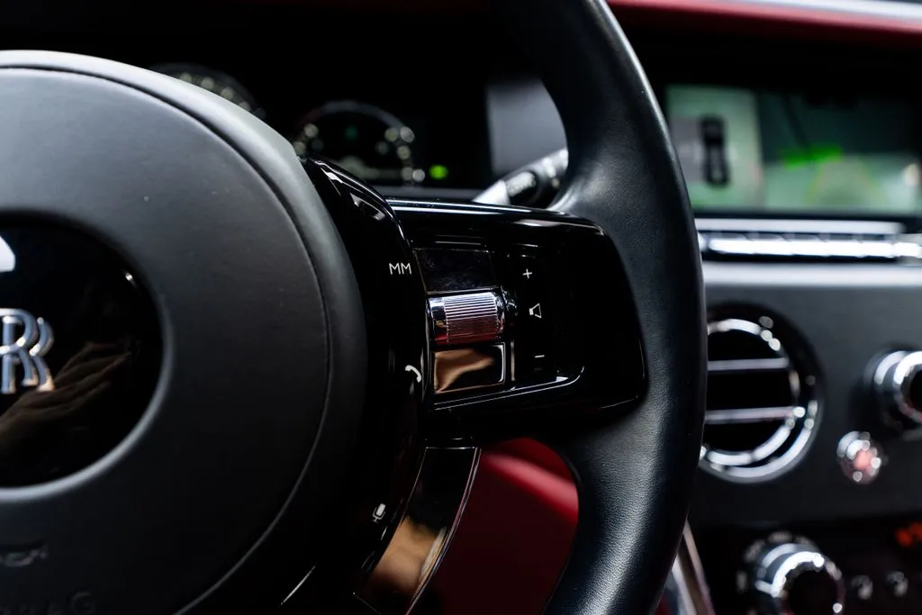 Rolls-Royce Cullinan photo 37
