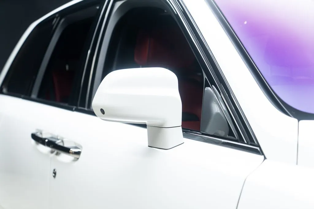 Rolls-Royce Cullinan photo 15