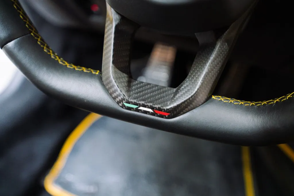 Lamborghini Revuelto photo 41