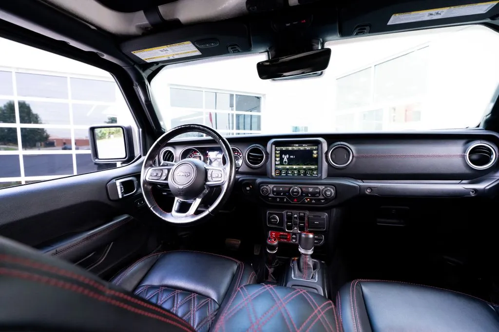 Jeep Gladiator photo 40