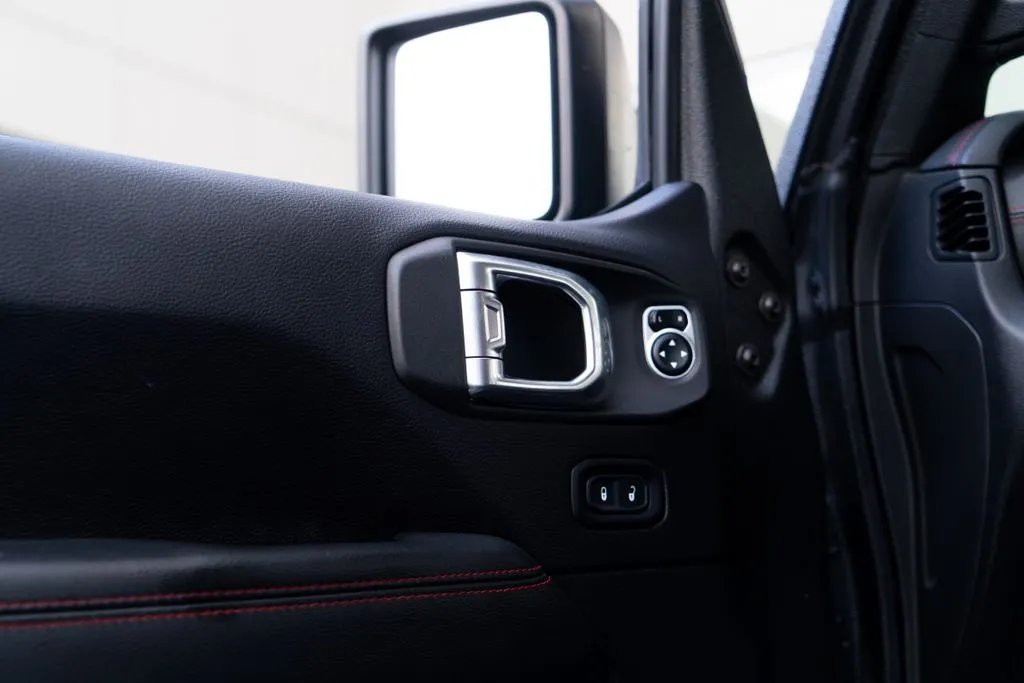 Jeep Gladiator photo 26