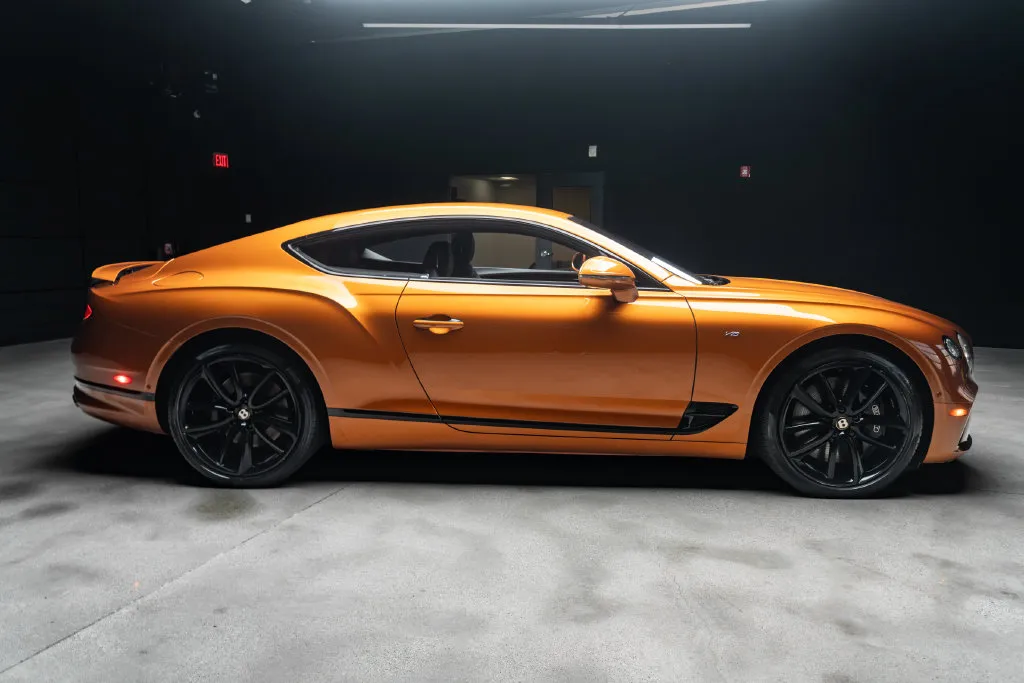 Bentley Continental photo 11