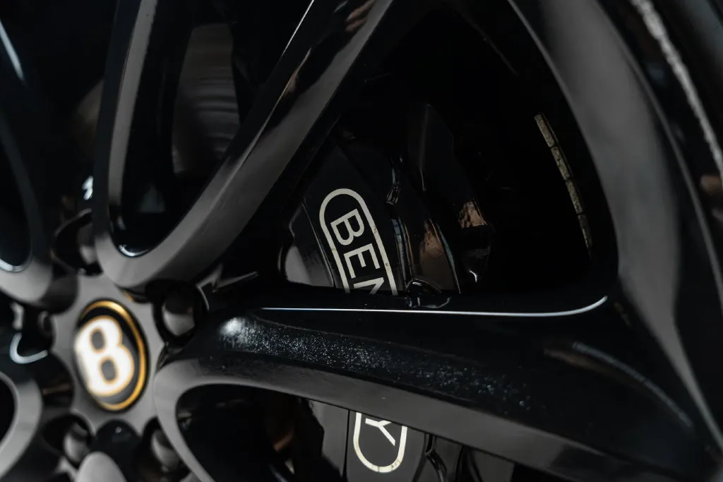 Bentley Continental photo 9