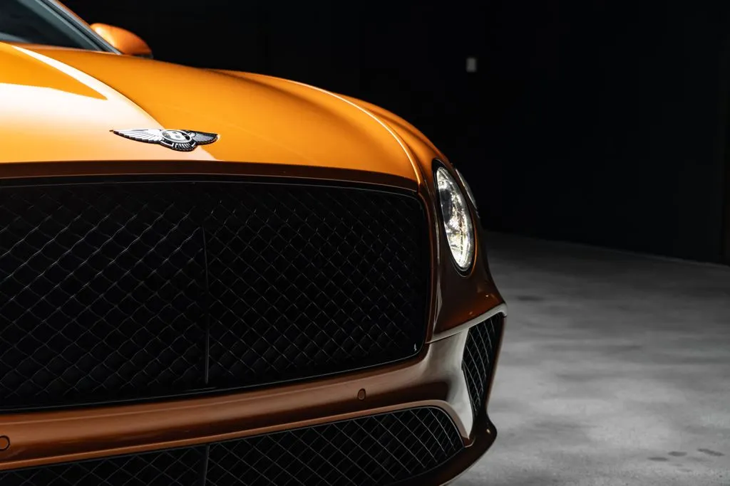 Bentley Continental photo 6