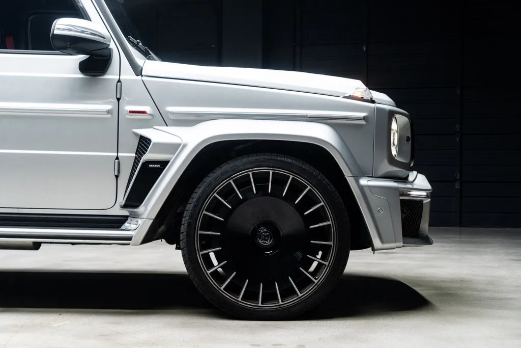 Mercedes-Benz G-Class photo 17