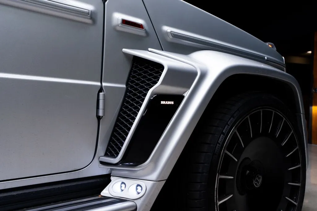 Mercedes-Benz G-Class photo 40