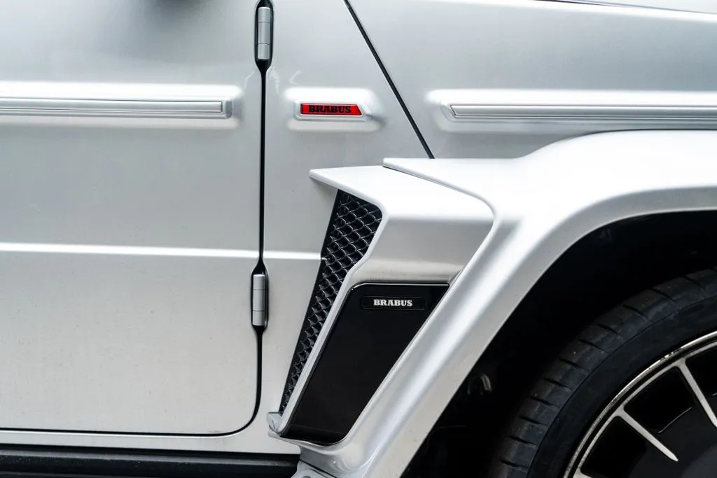 Mercedes-Benz G-Class photo 19