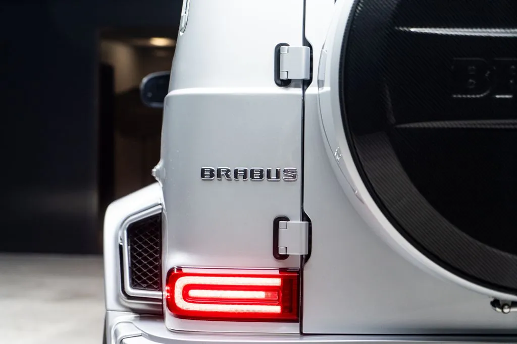 Mercedes-Benz G-Class photo 31