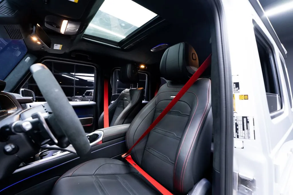 Mercedes-Benz G-Class photo 41