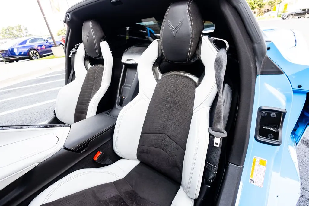 Chevrolet Corvette photo 41