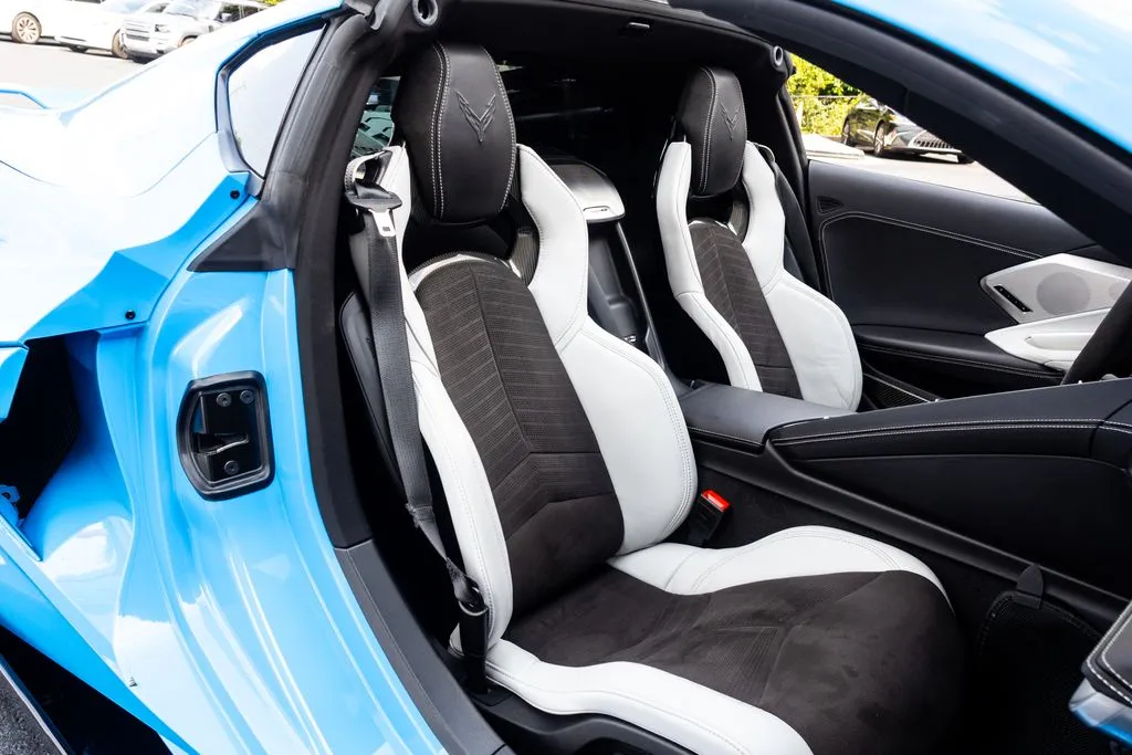 Chevrolet Corvette photo 43