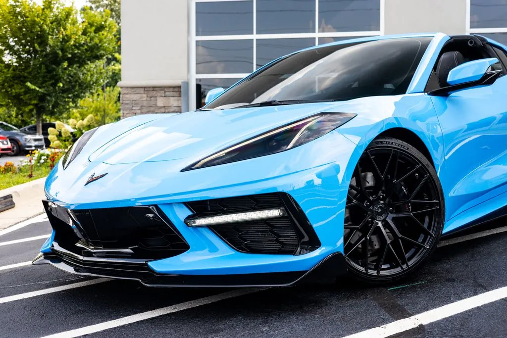 Chevrolet Corvette photo 3