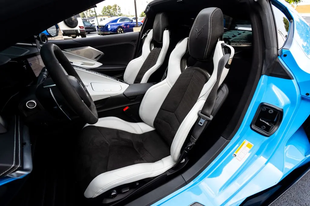Chevrolet Corvette photo 40