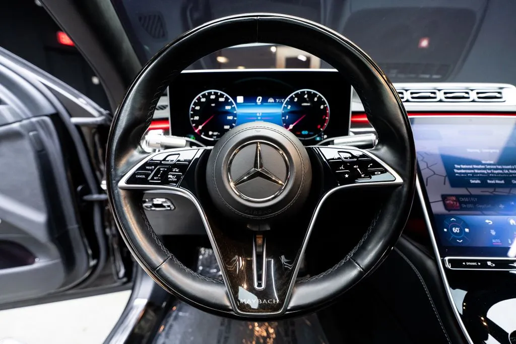Mercedes-Benz S-Class photo 33