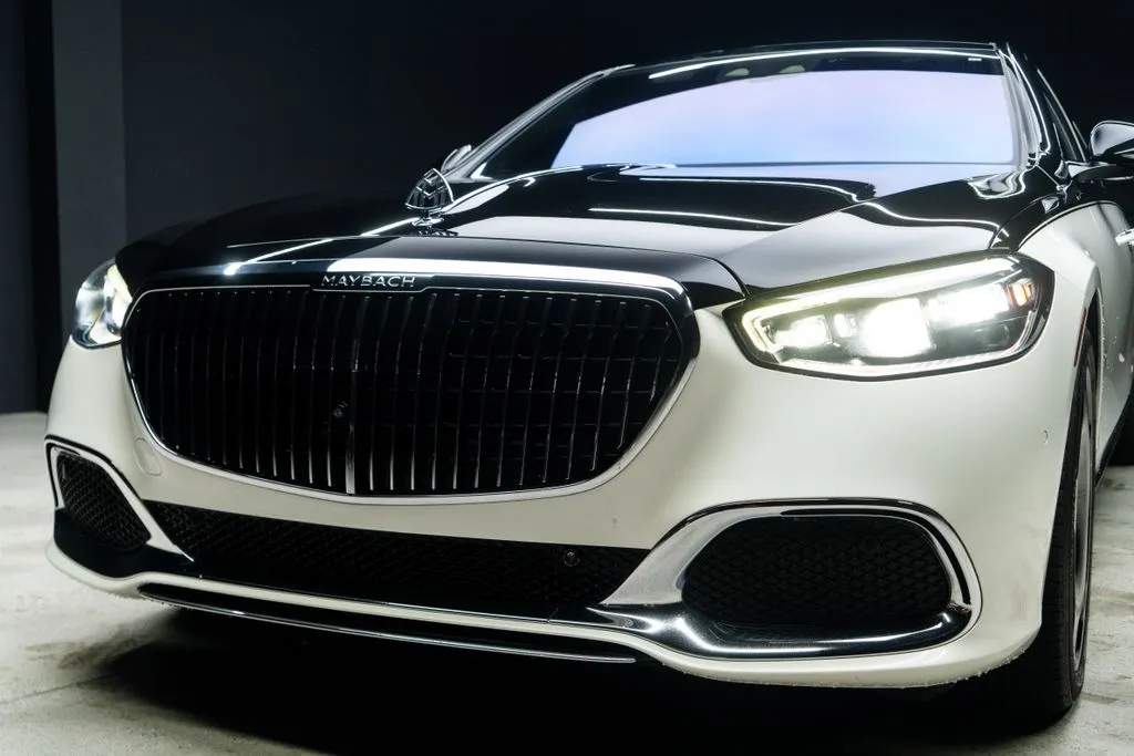 Mercedes-Benz S-Class photo 6