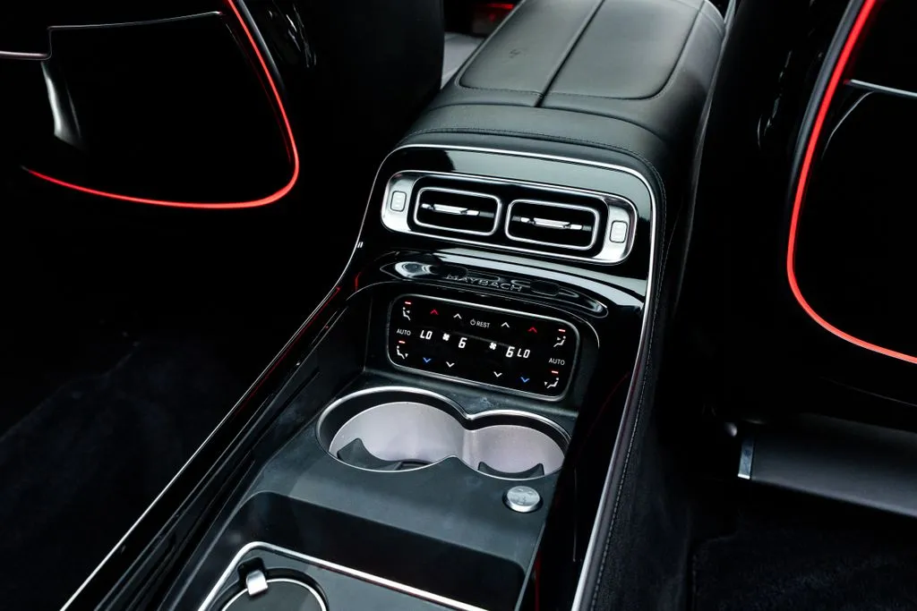 Mercedes-Benz S-Class photo 46