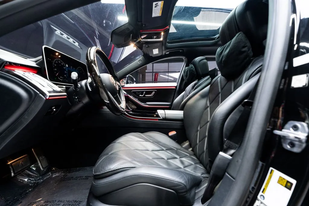 Mercedes-Benz S-Class photo 30