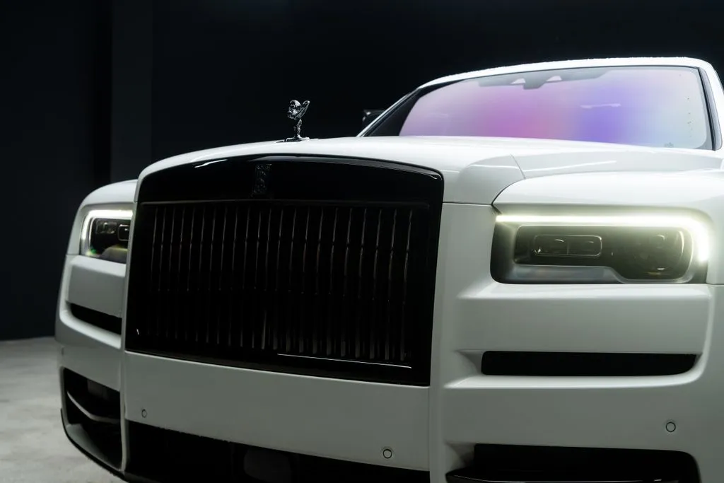 Rolls-Royce Cullinan photo 7