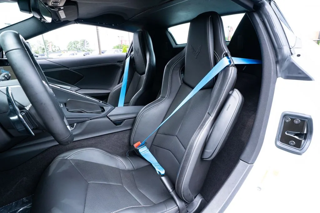 Chevrolet Corvette photo 35