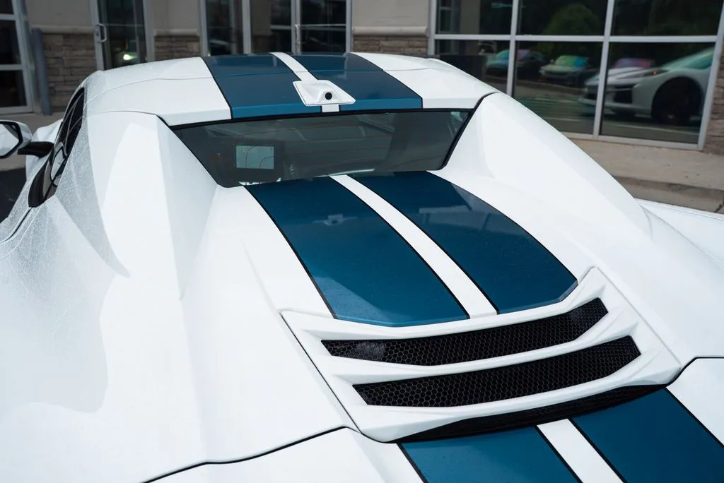Chevrolet Corvette photo 21