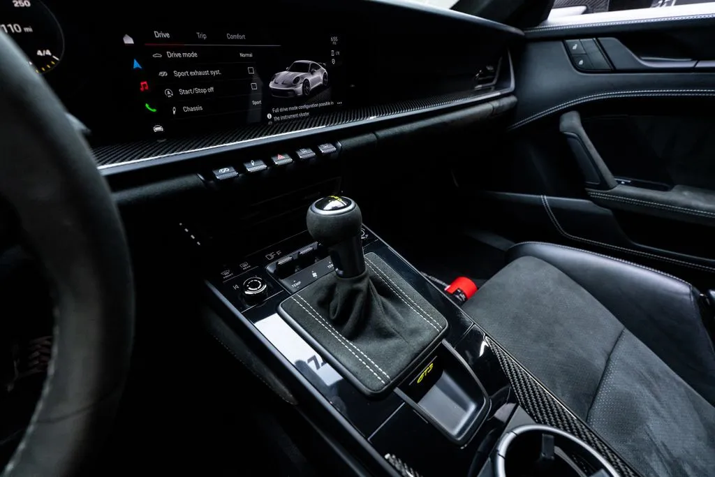 Porsche 911 photo 43