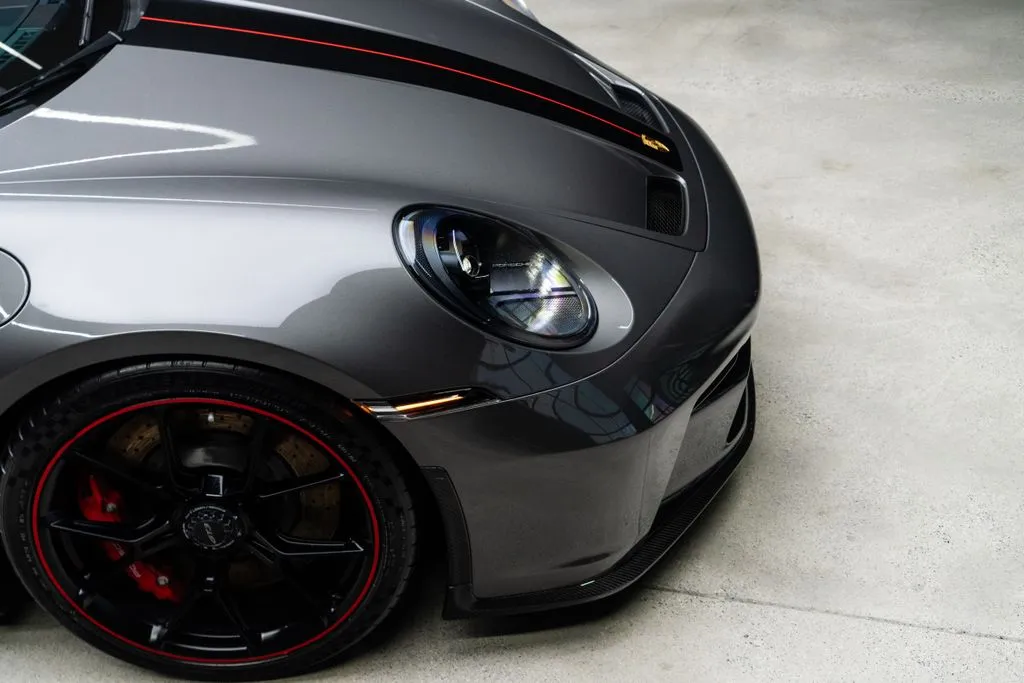 Porsche 911 photo 11