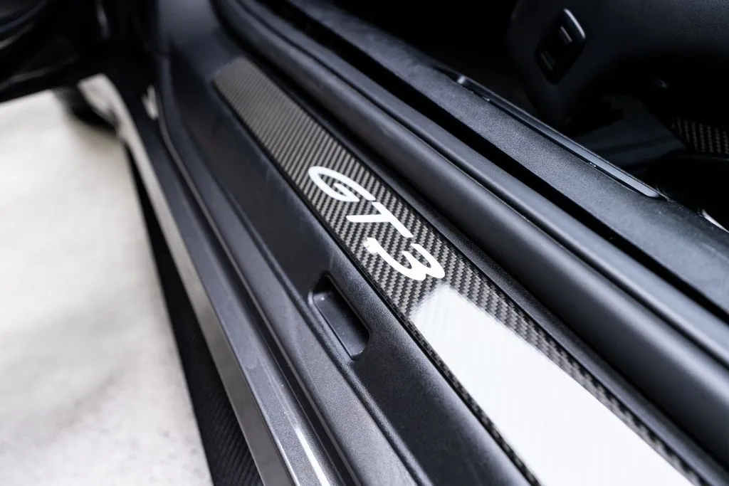 Porsche 911 photo 32